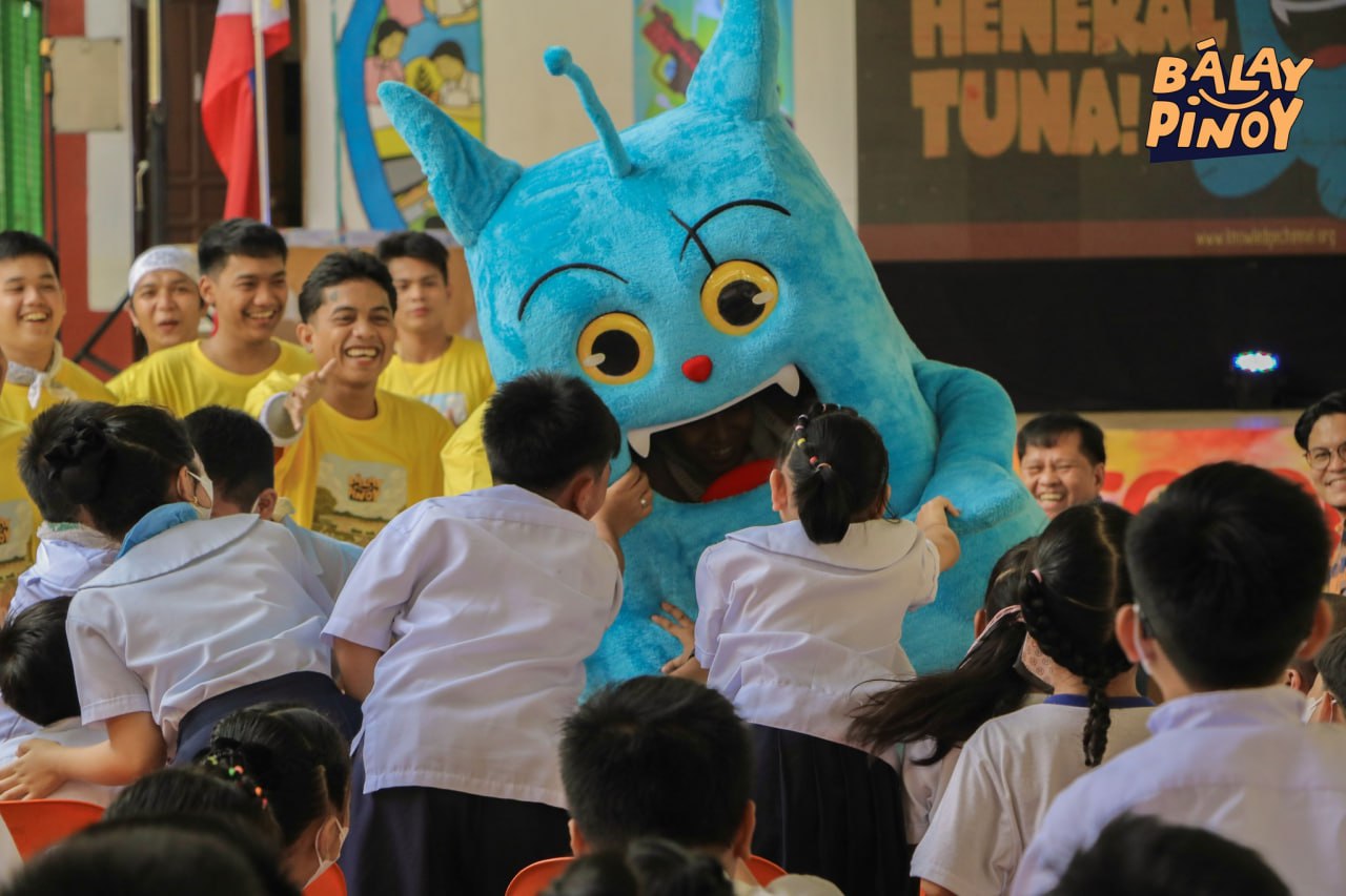 Heneral Tuna on the Knowledge Channel