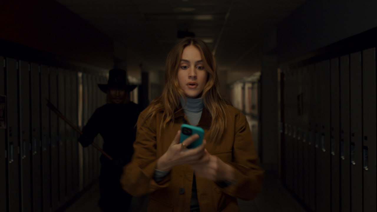 Thanksgiving Kill Scene