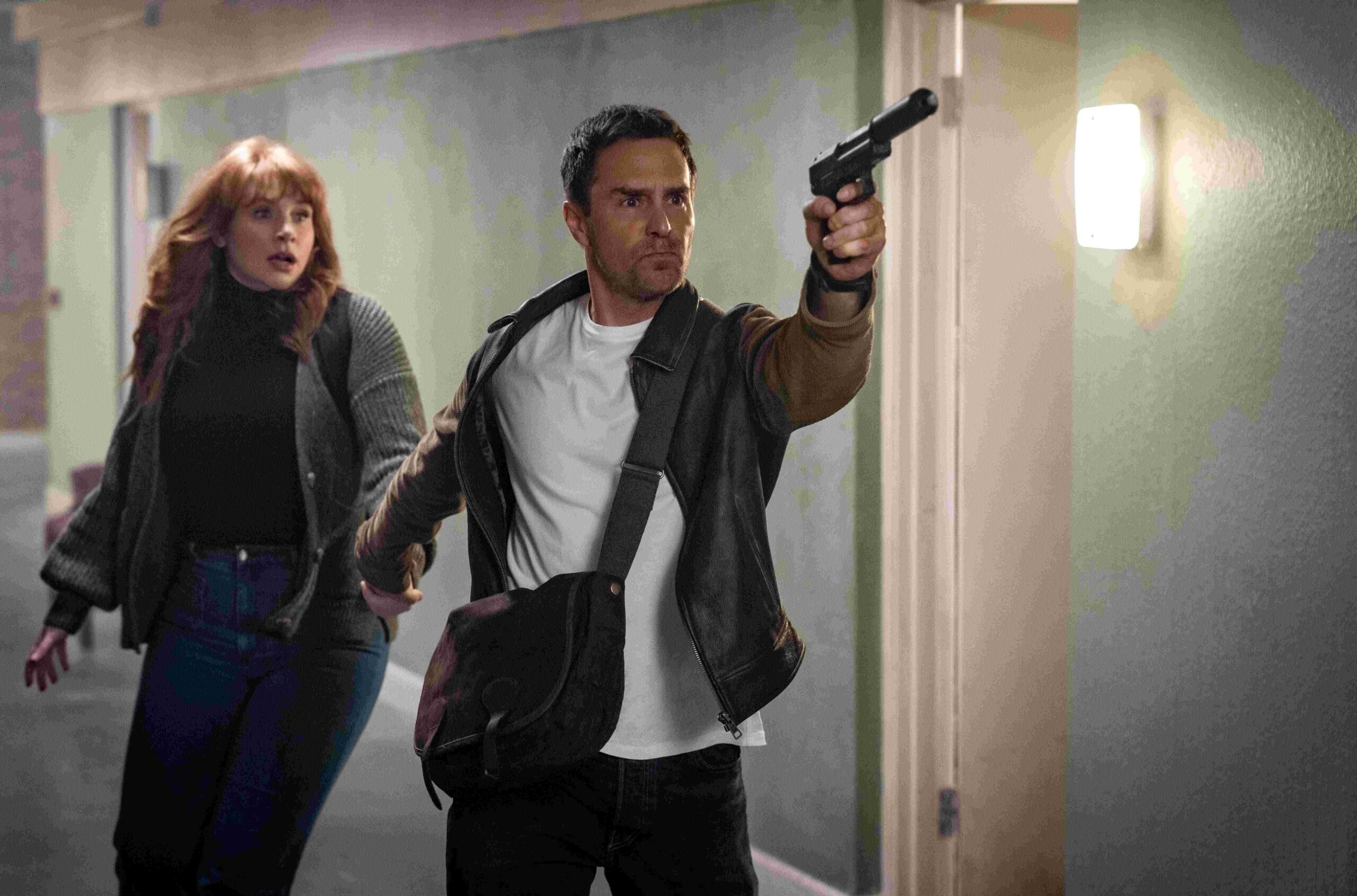 Bryce Dallas Howard and Sam Rockwell in Argylle_