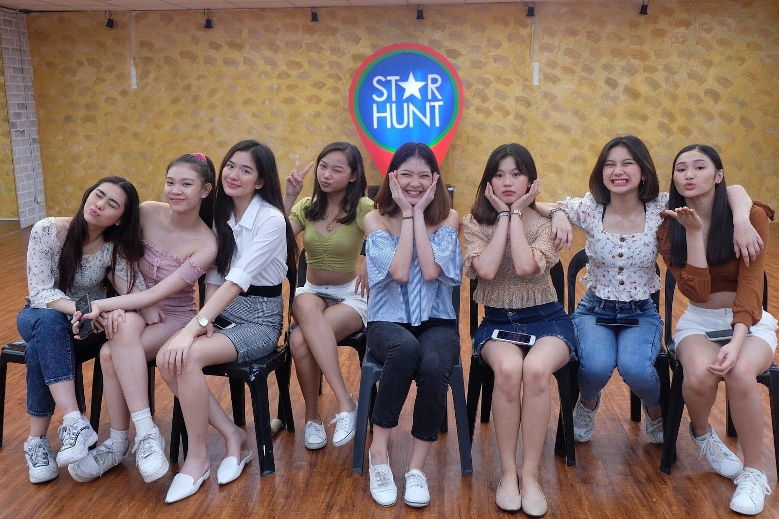 Members of BINI during their early days in Star Hunt
