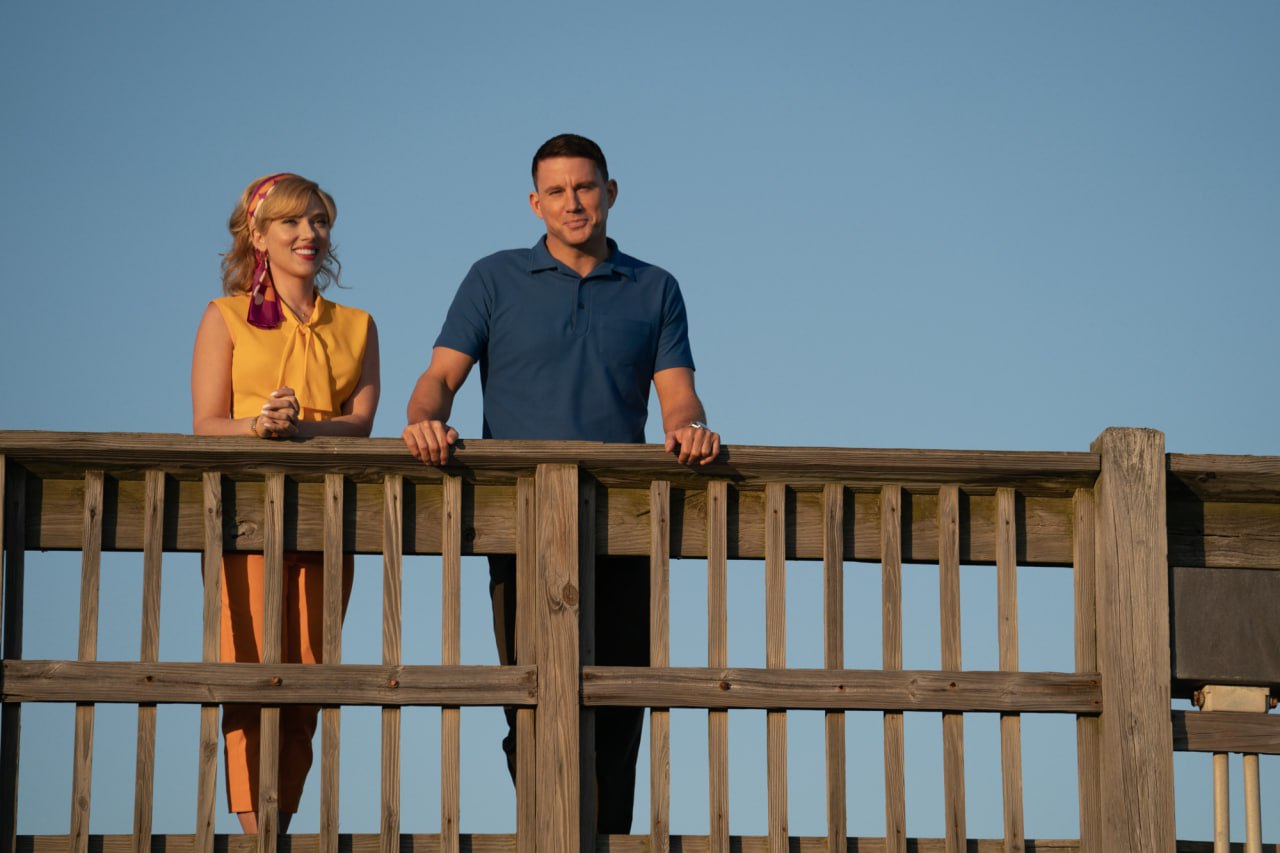 (From left) Scarlett Johansson and Channing Tatum in Fly Me to the Moon
