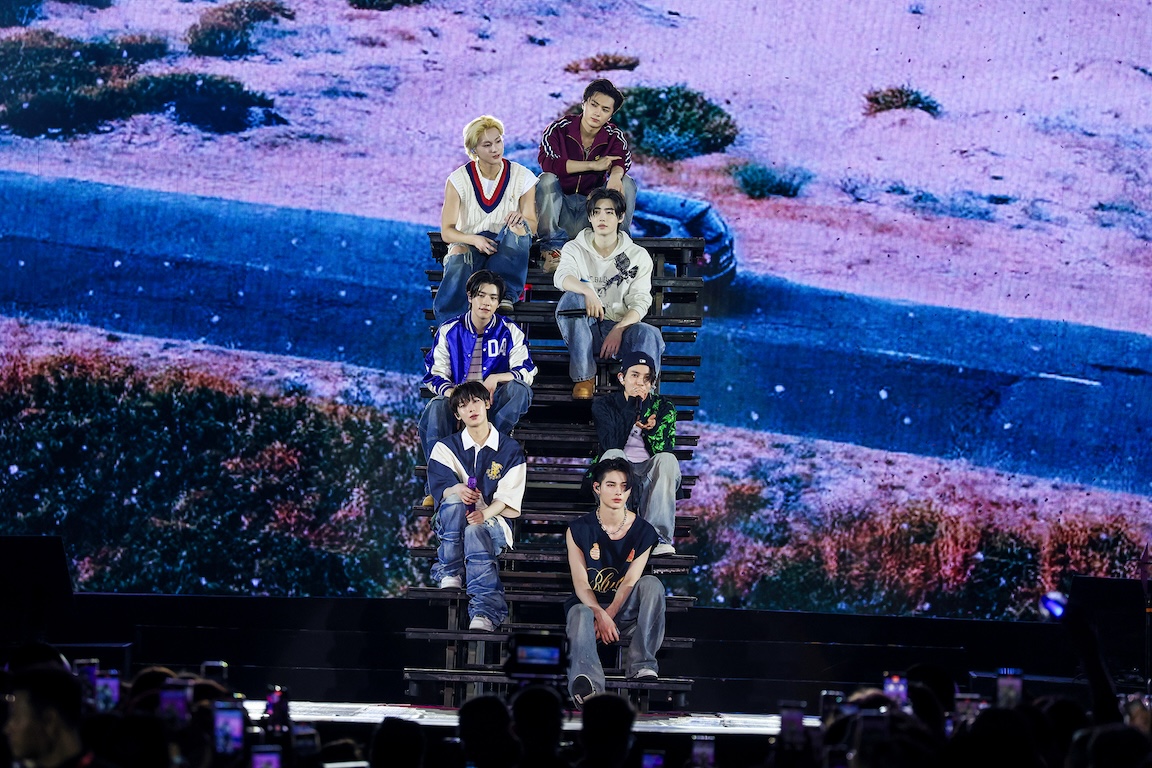 ENGENEs sing-along with ENHYPEN | Photo from BELIFT LAB